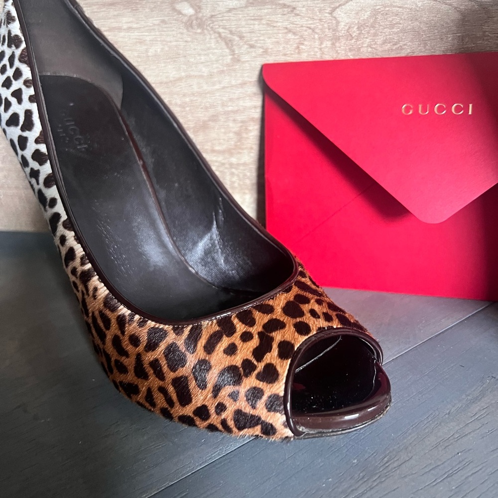 Gucci Brown Leopard Print Heels